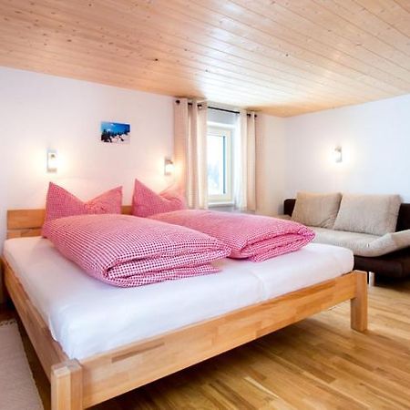 Haus Gaudenz Apartman Warth  Szoba fotó