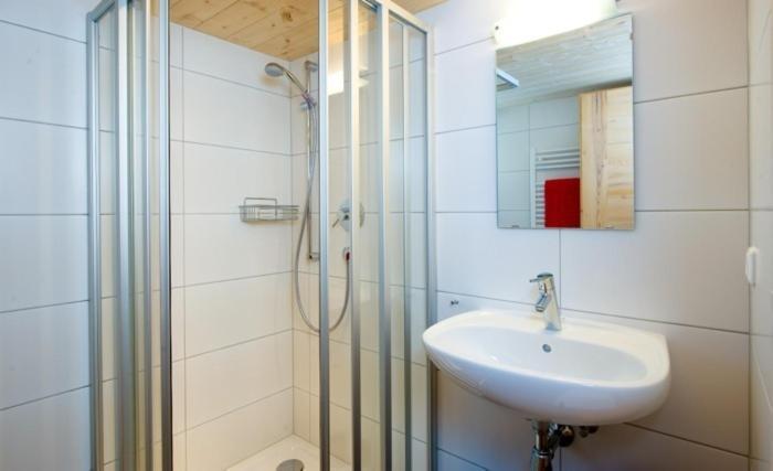 Haus Gaudenz Apartman Warth  Szoba fotó